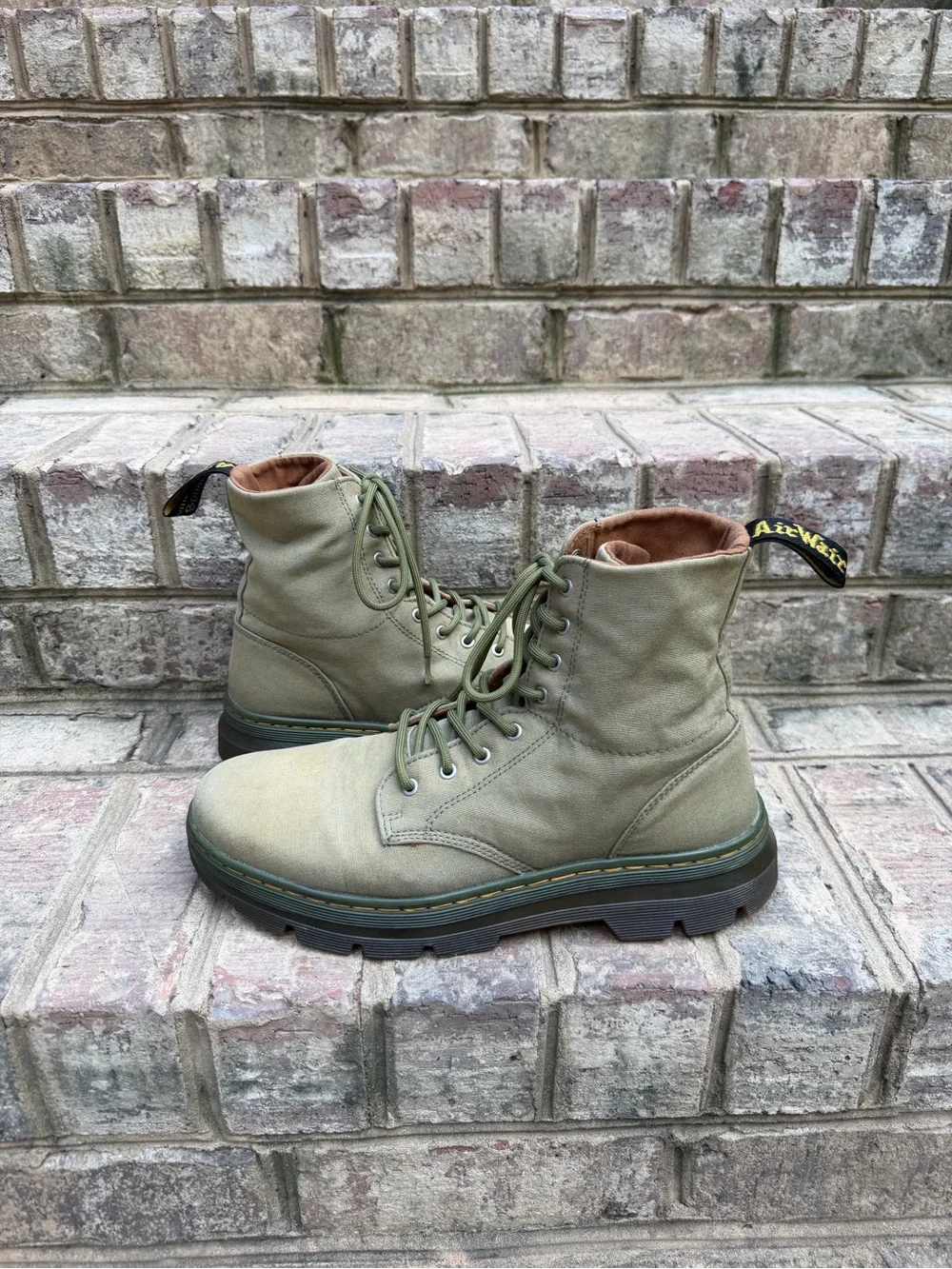 Dr. Martens Combs Olive Canvas Utility Combat Boots Men’s 11